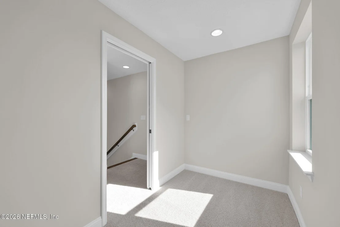 Photo of 334 SEAMARK Drive
