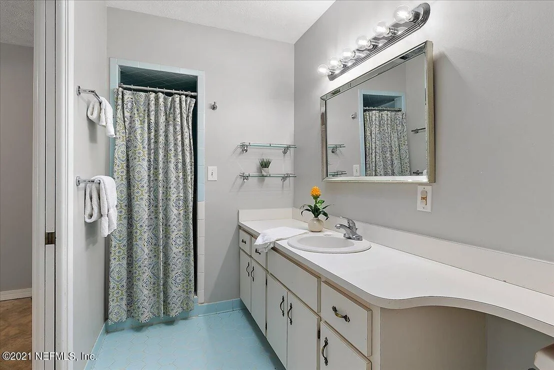 Photo of 4458 HEAVENLINK Place