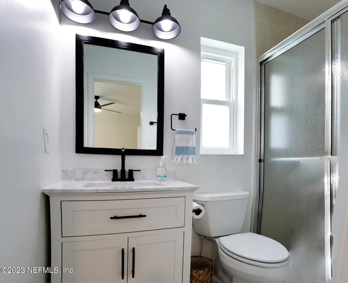 Photo of 35 DOLPHIN Boulevard