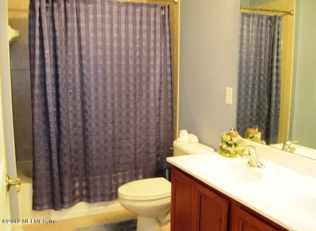 Photo of 721 SPRUCE PINE