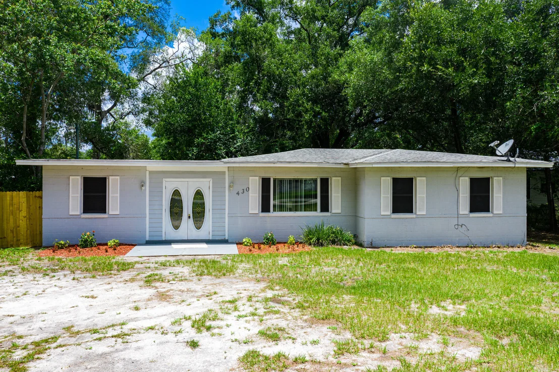 Photo of 430 GLYNLEA Road