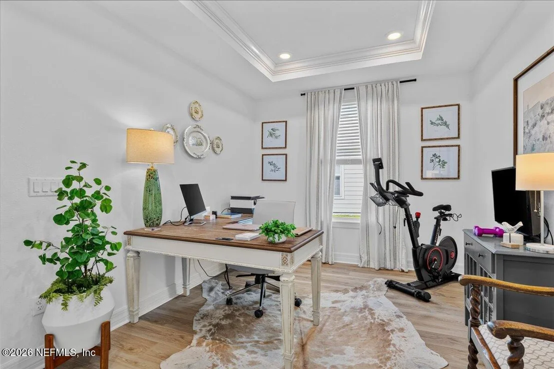Photo of 10947 TOWN VIEW Drive