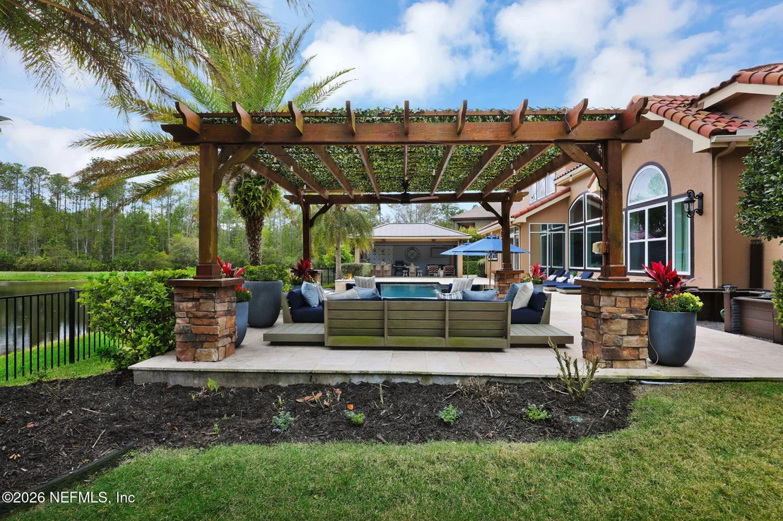 Photo of 449 DEER VALLEY Drive