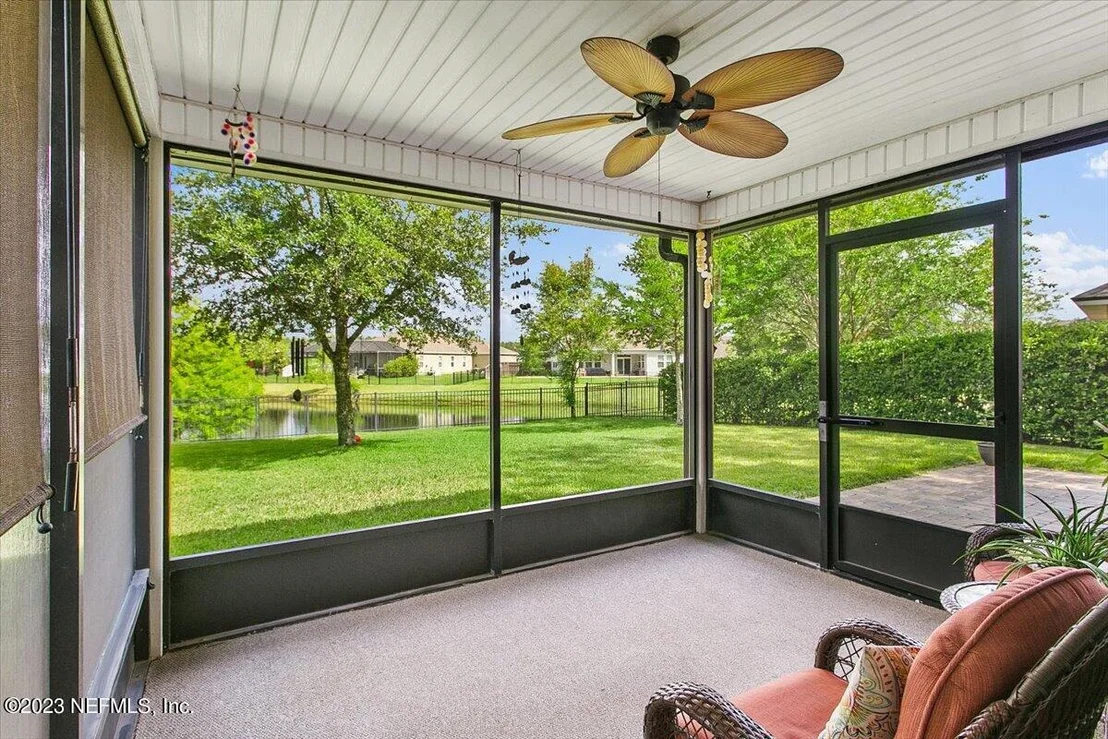 Photo of 123 E TEAGUE BAY Drive