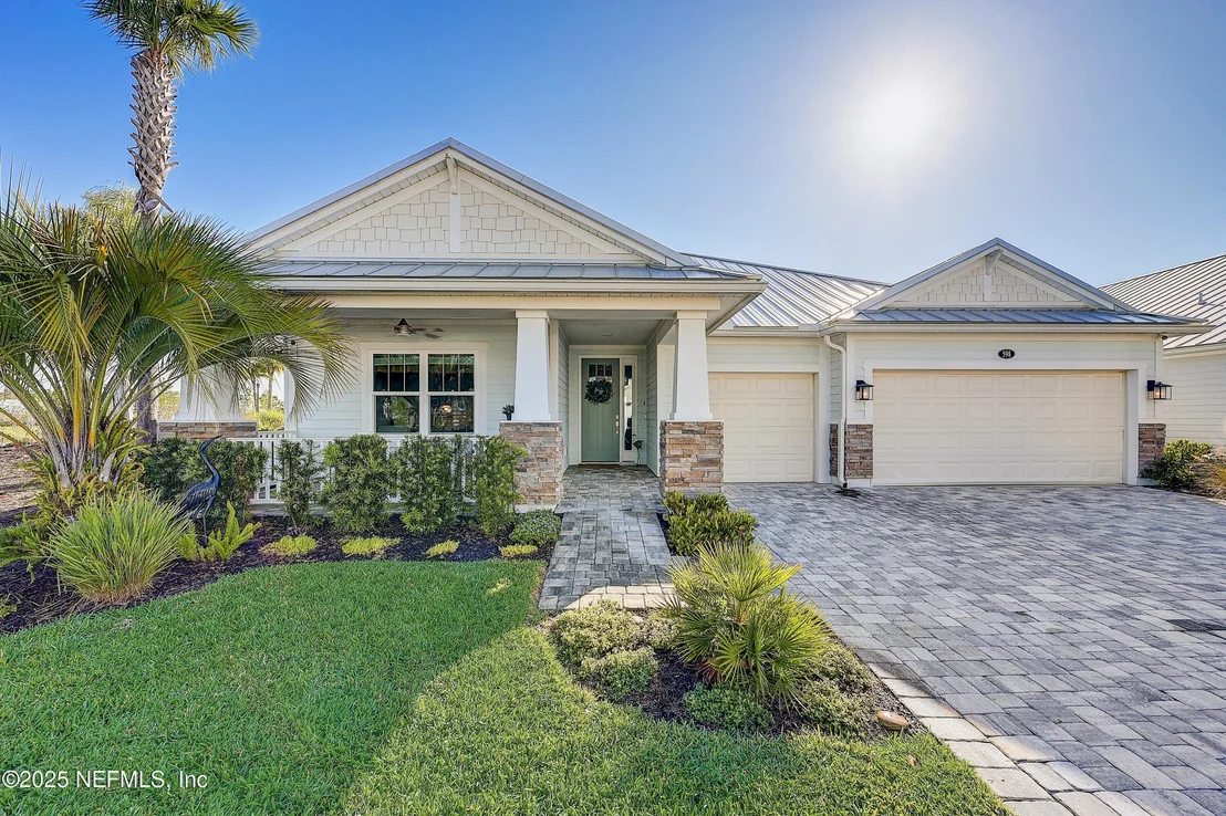Photo of 598 MARQUESA Circle