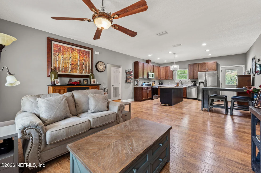 Photo of 236 S 7TH Street