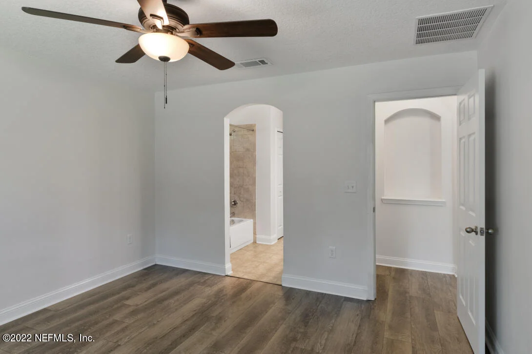 Photo of 96481 COMMODORE POINT Drive
