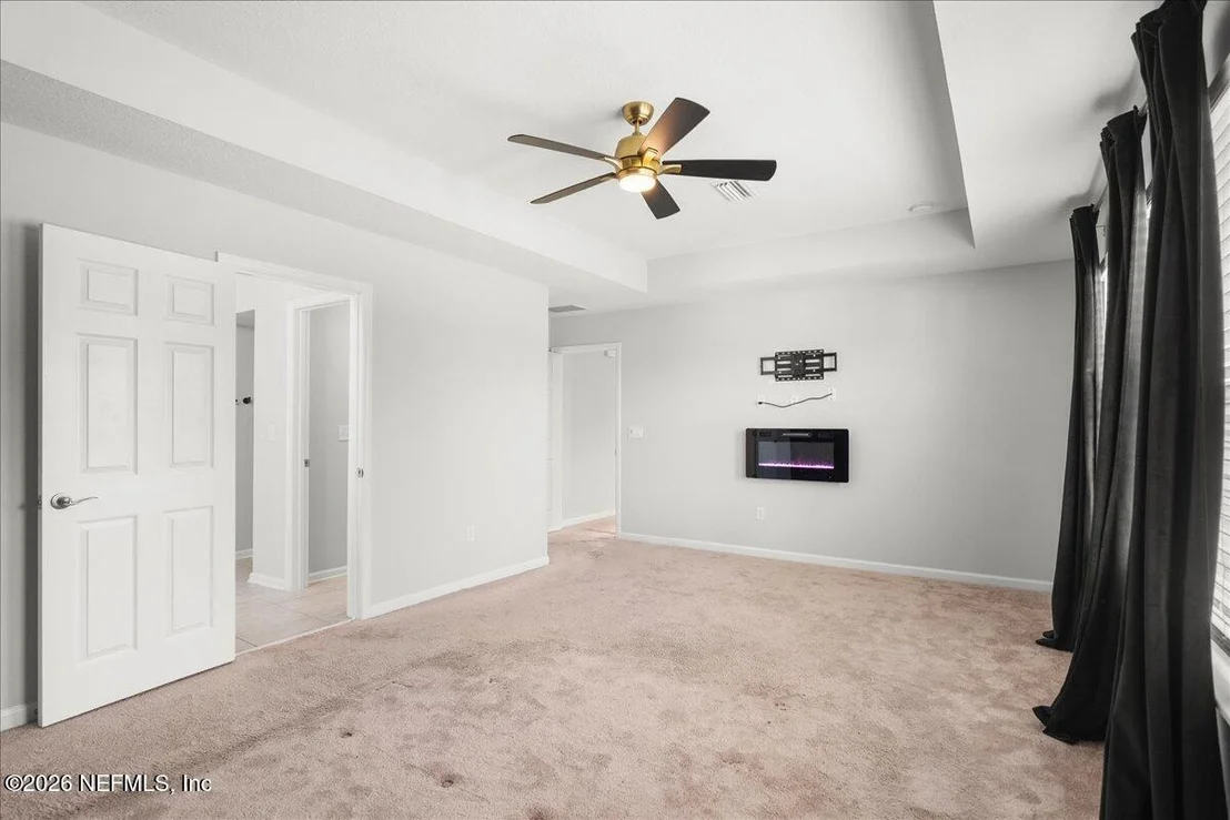 Photo of 5645 HAMPTON CREEK Road