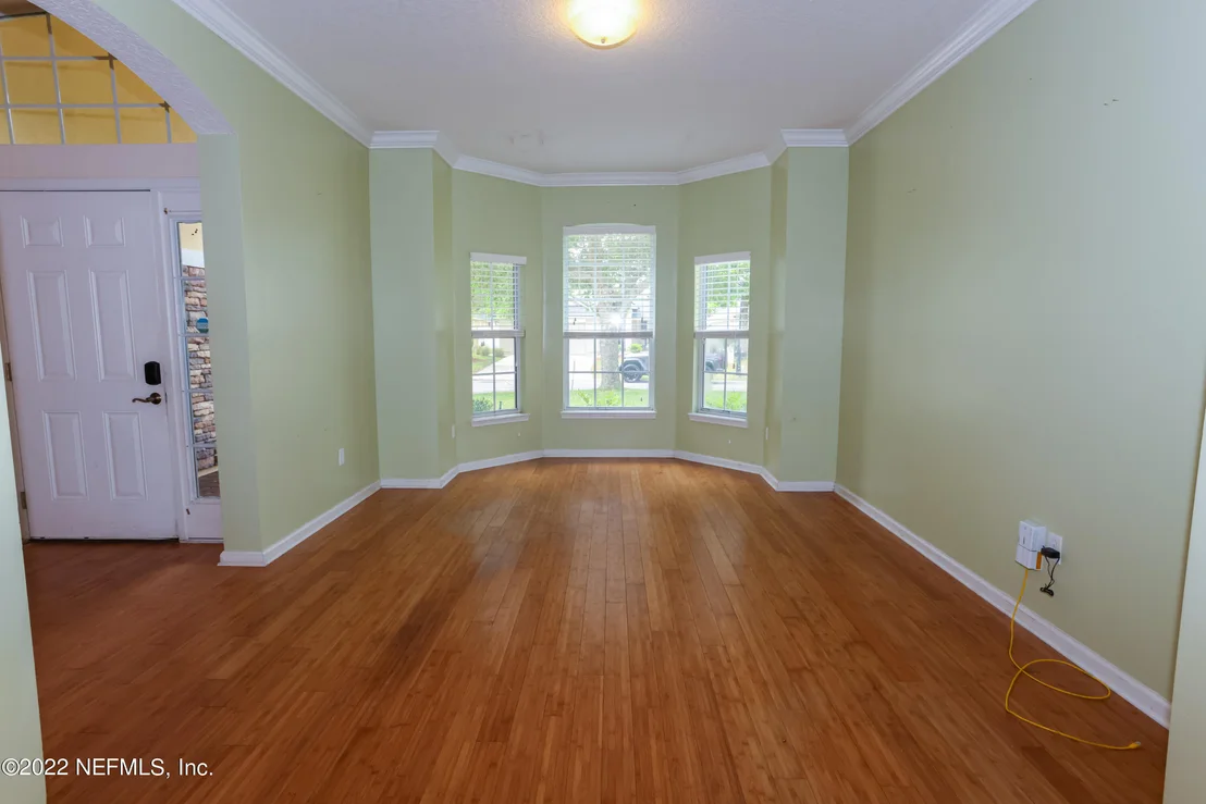 Photo of 903 THOROUGHBRED Drive
