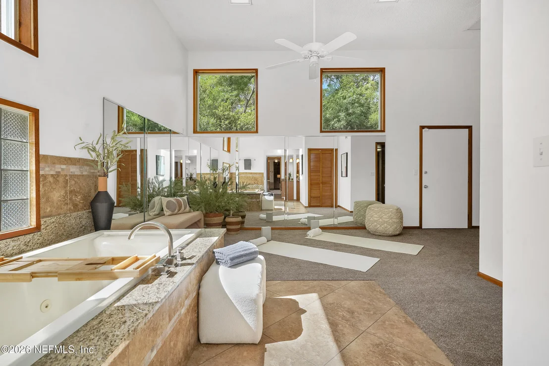 Photo of 3140 FOREST Circle