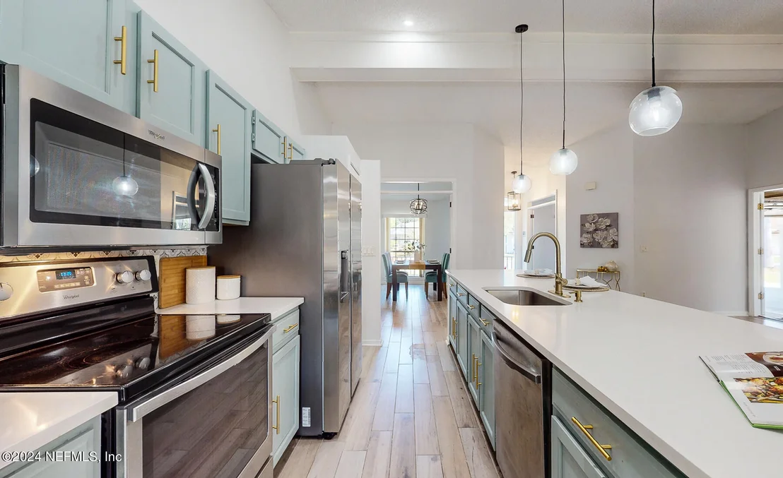 Photo of 8666 CHARLESGATE Circle N