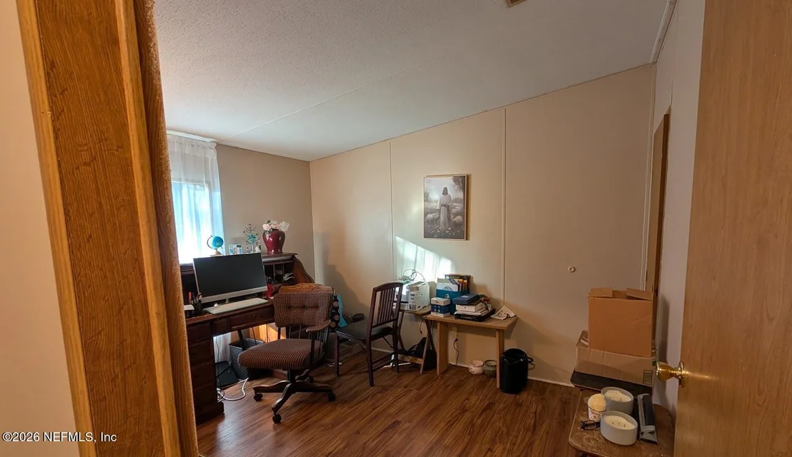 Photo of 105 ILLINOIS Drive