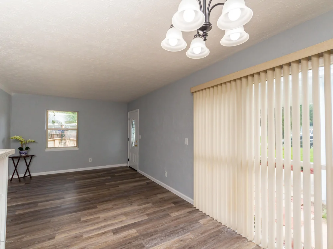 Photo of 1456 GRIFLET Road