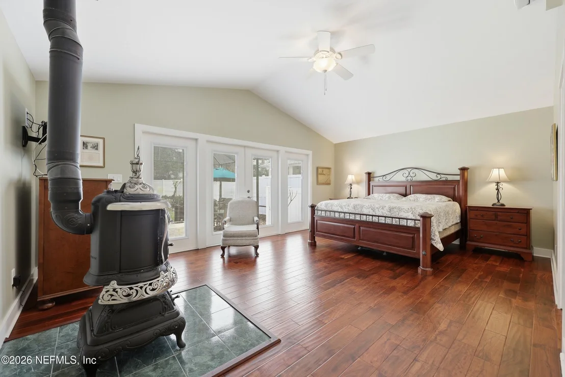 Photo of 17 SYLVAN Drive