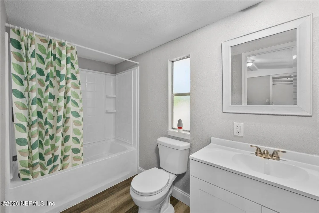 Photo of 113 BLUEGILL Drive