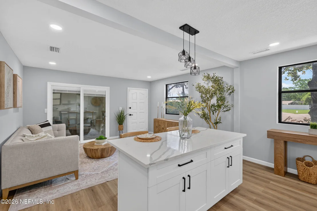 Photo of 6564 TODD Road