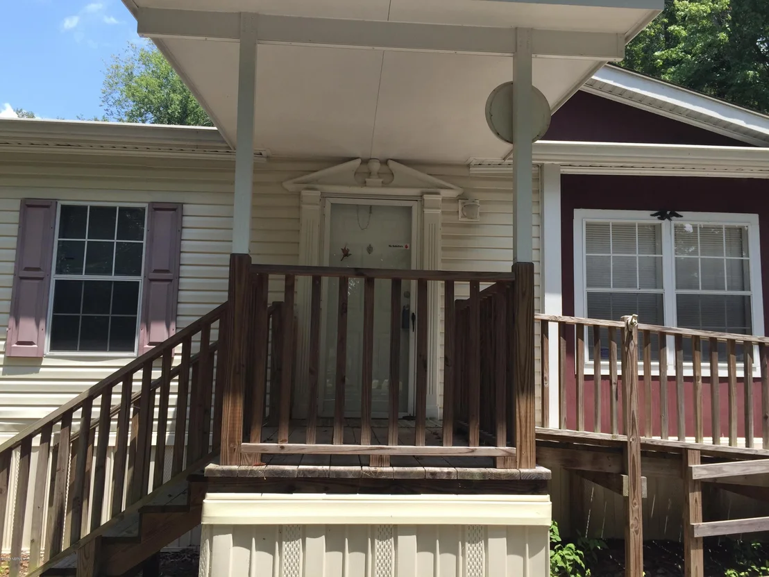 Photo of 911 COLE Road