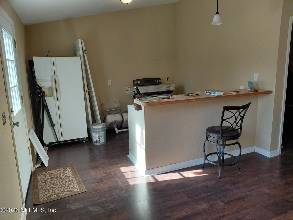 Photo of 118 ROBIN Road