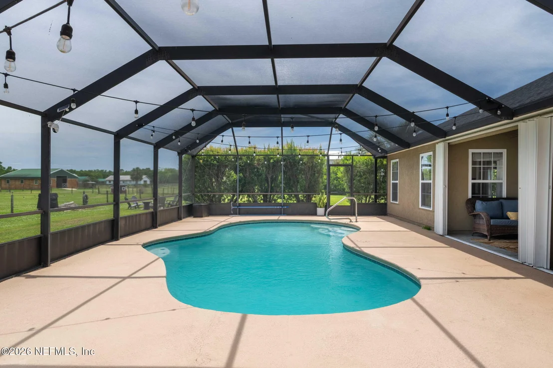 Photo of 8200 MORRISON Road