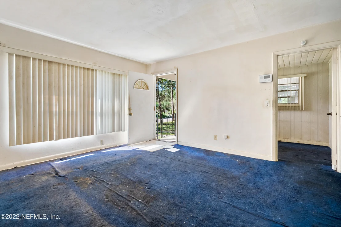 Photo of 3015 LANSDELL Drive