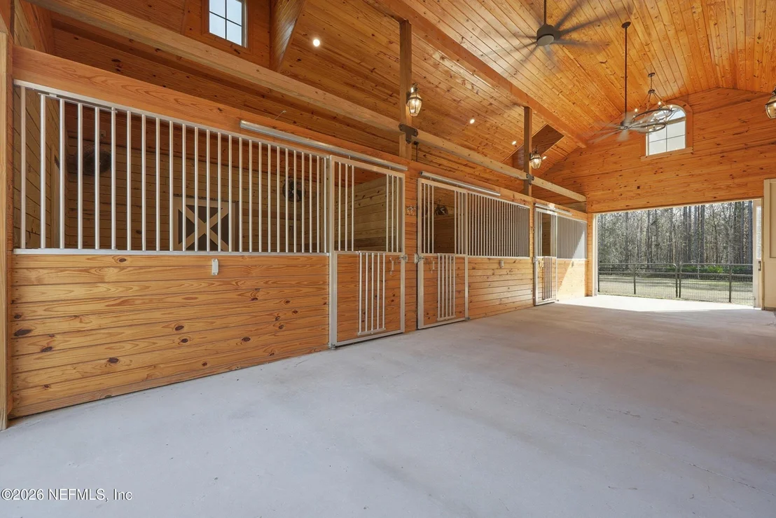 Photo of 418 TRIPLE CROWN Lane
