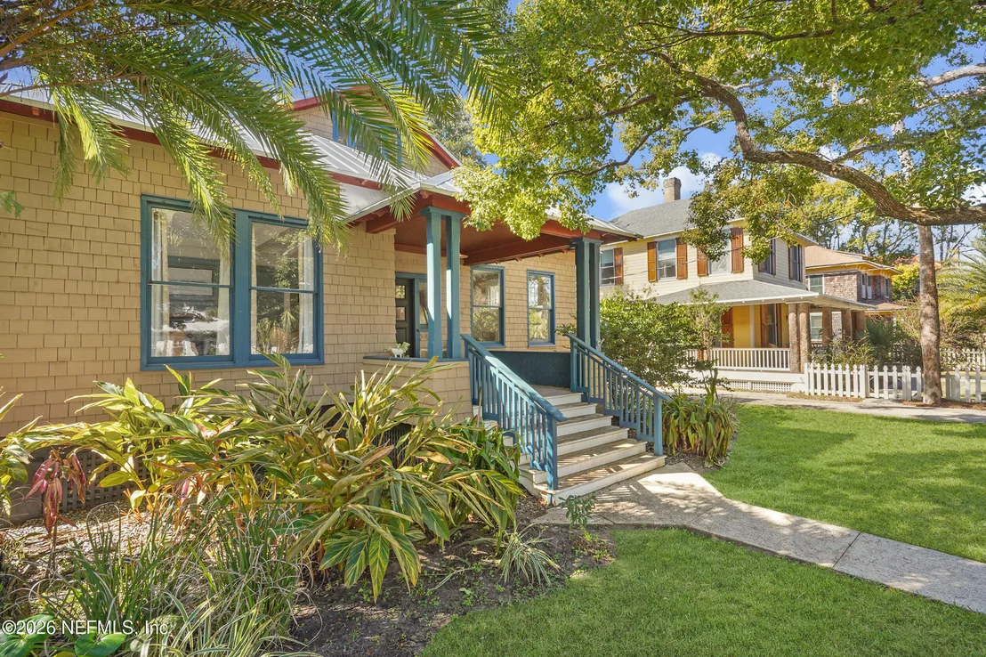 Photo of 290 ST. GEORGE Street