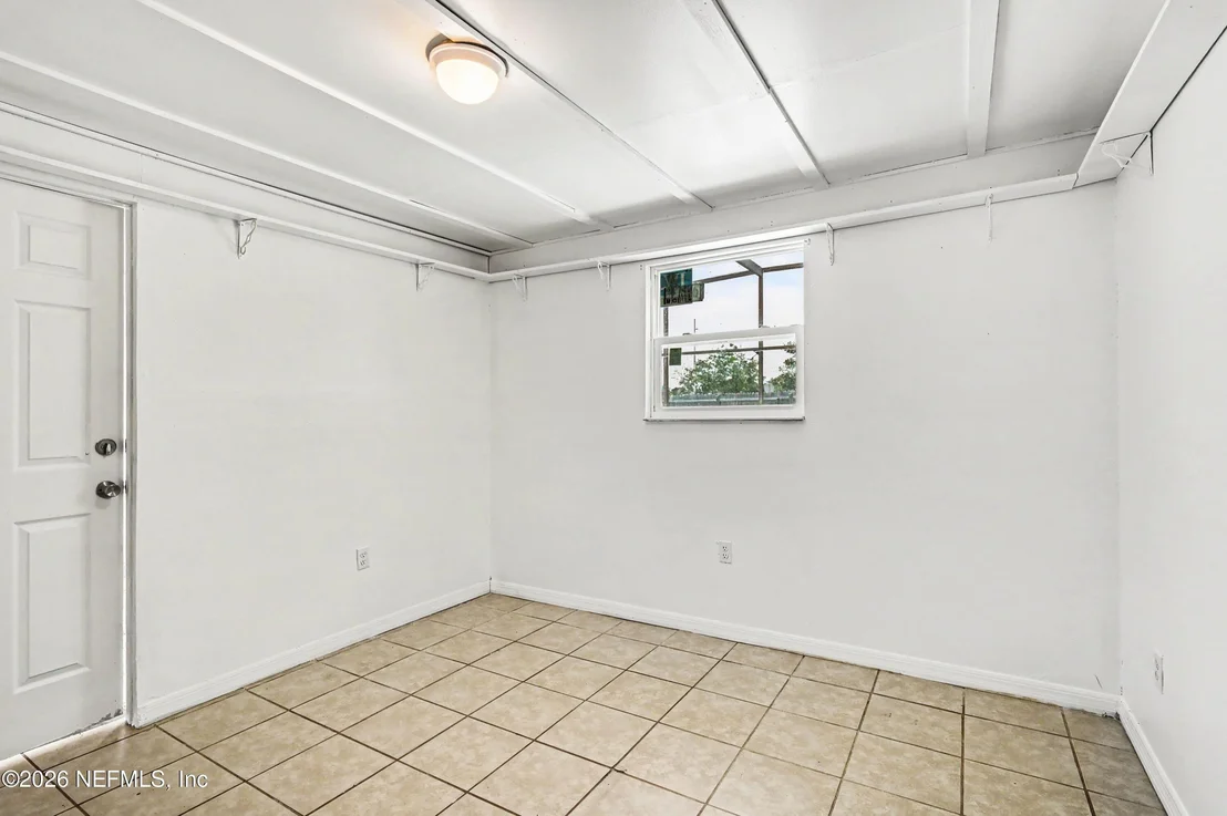 Photo of 1289 DANDELION Drive
