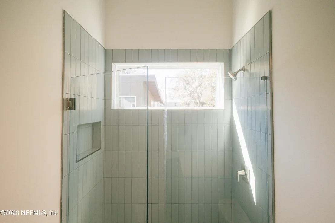 Photo of 576 WOODLAWN Road