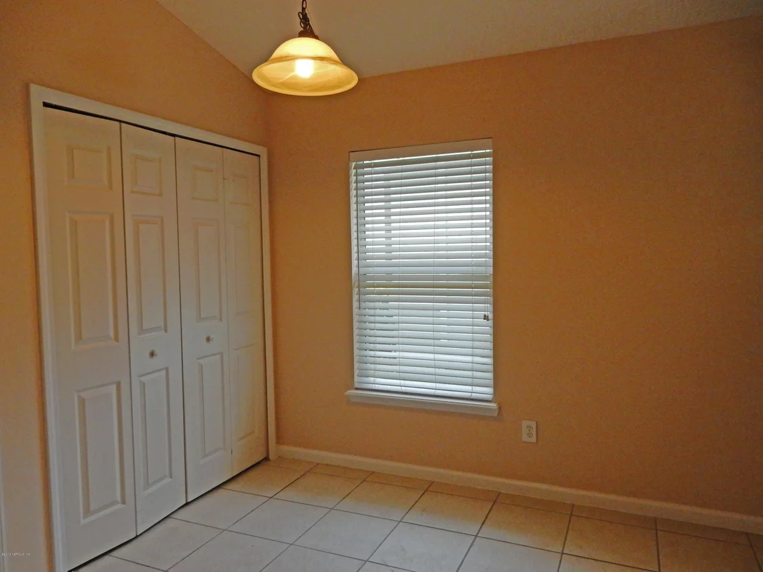 Photo of 968 N LILAC Loop