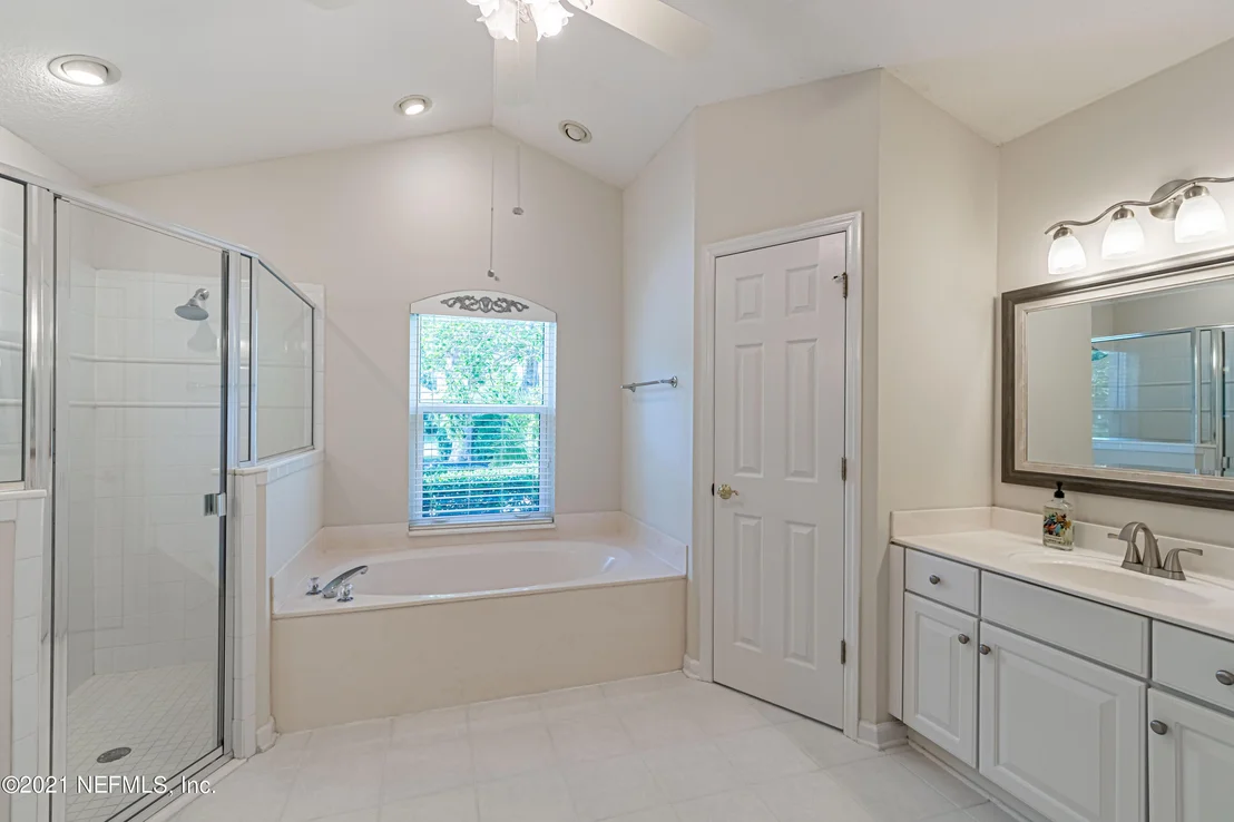 Photo of 721 GREYSTONE Lane