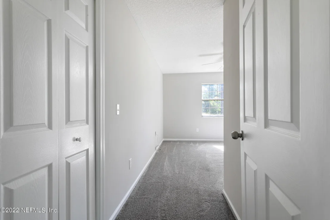 Photo of 48077 MERIDIAN Trail