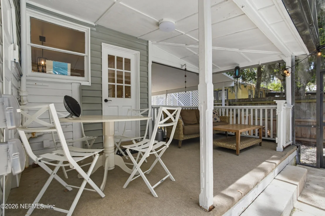 Photo of 17 DUFFERIN Street