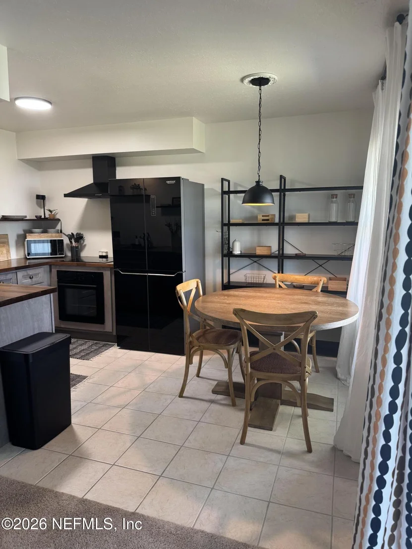 Photo of Unit 6C at 22 COMARES Avenue