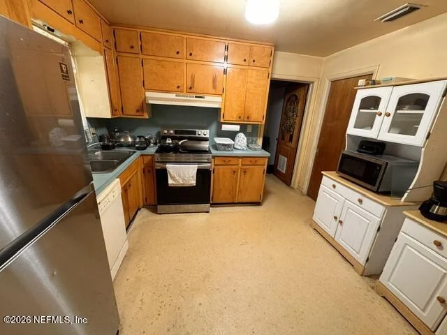 Photo of 3455 THORNHILL Drive