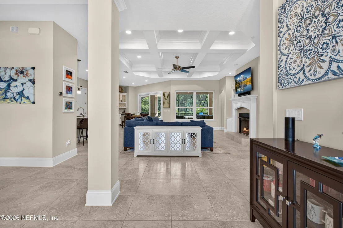 Photo of 287 VALE Drive