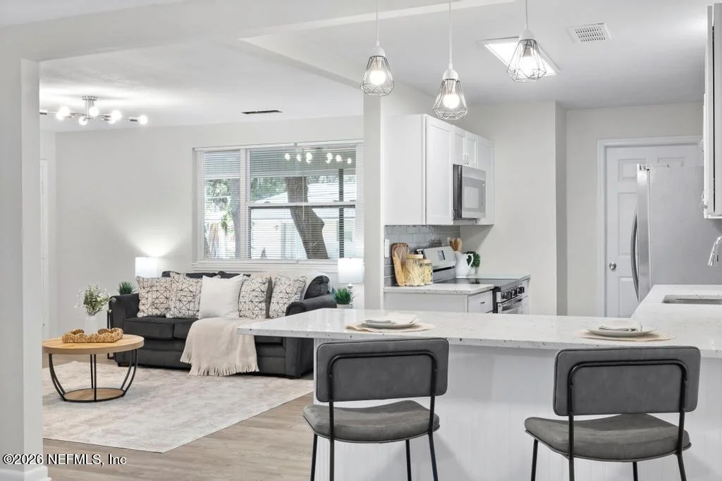 Photo of 3055 OAK Road