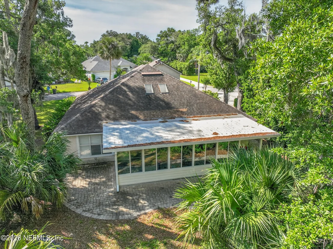 Photo of 104 OAK VIEW Circle