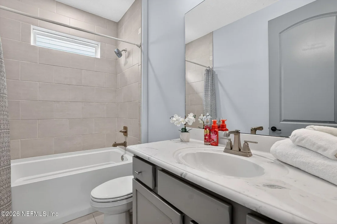 Photo of 232 CREEKMORE Drive
