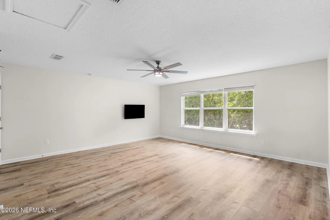 Photo of 121 TERRACINA Drive
