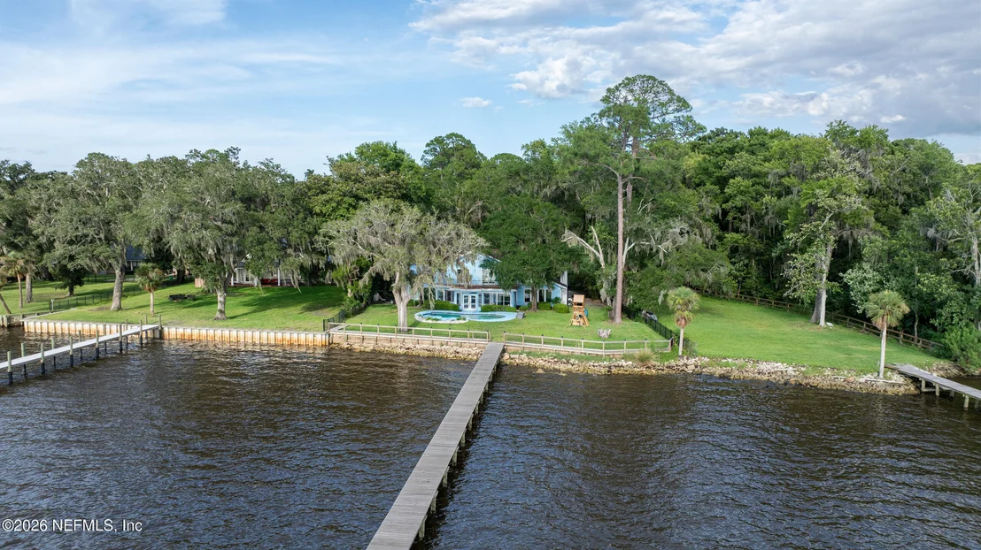 Photo of 13062 MANDARIN Road