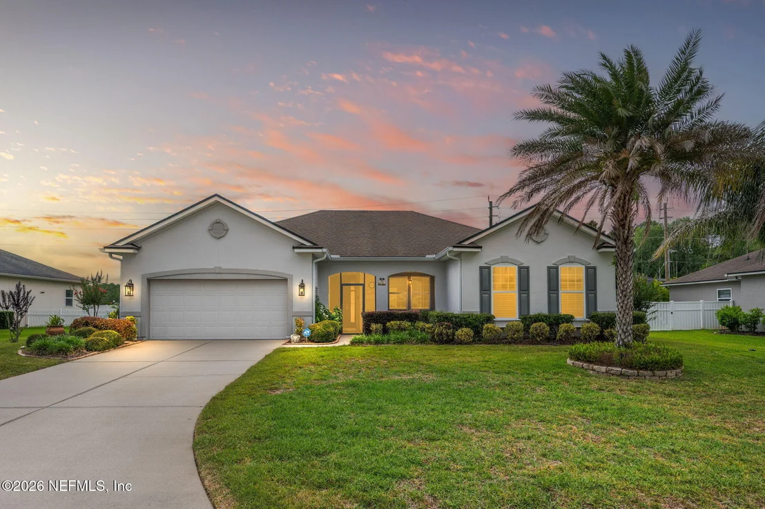 Photo of 216 DEERFIELD GLEN Drive