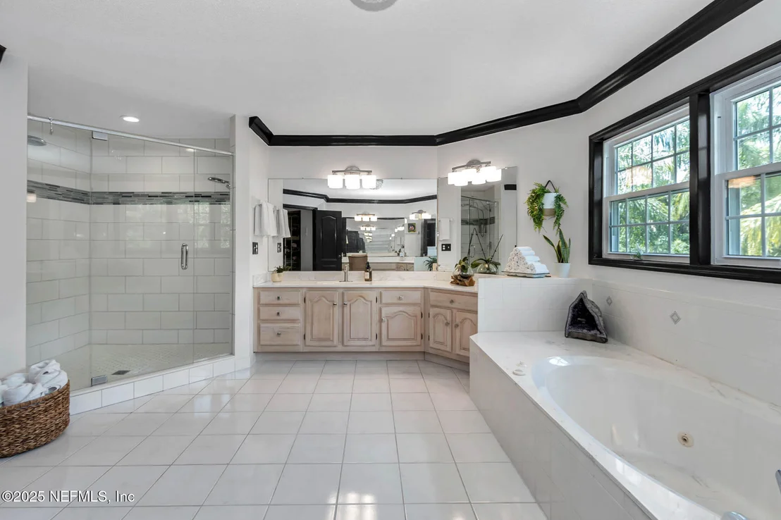 Photo of 9 FOREST VIEW Way