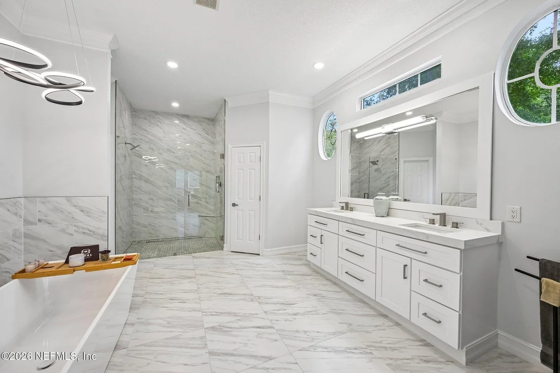 Photo of 2567 FERNTREE Lane