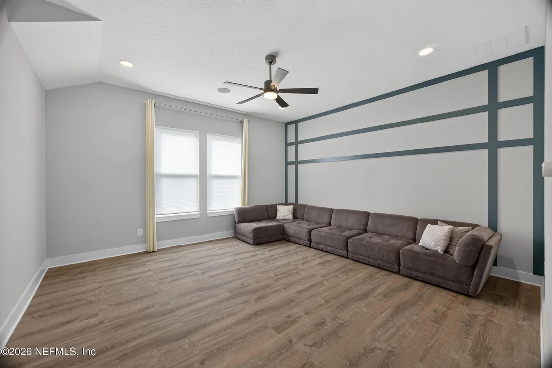 Photo of 1026 GLENNEYRE Circle