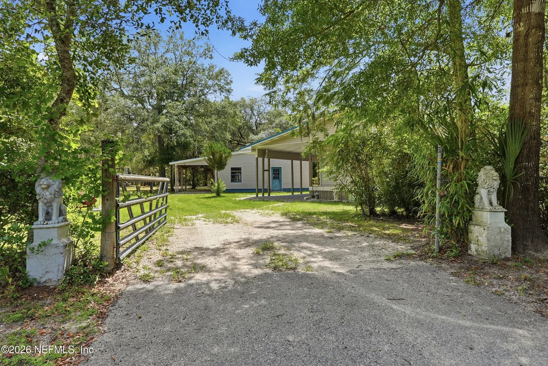 Photo of 246 AZALEA Avenue