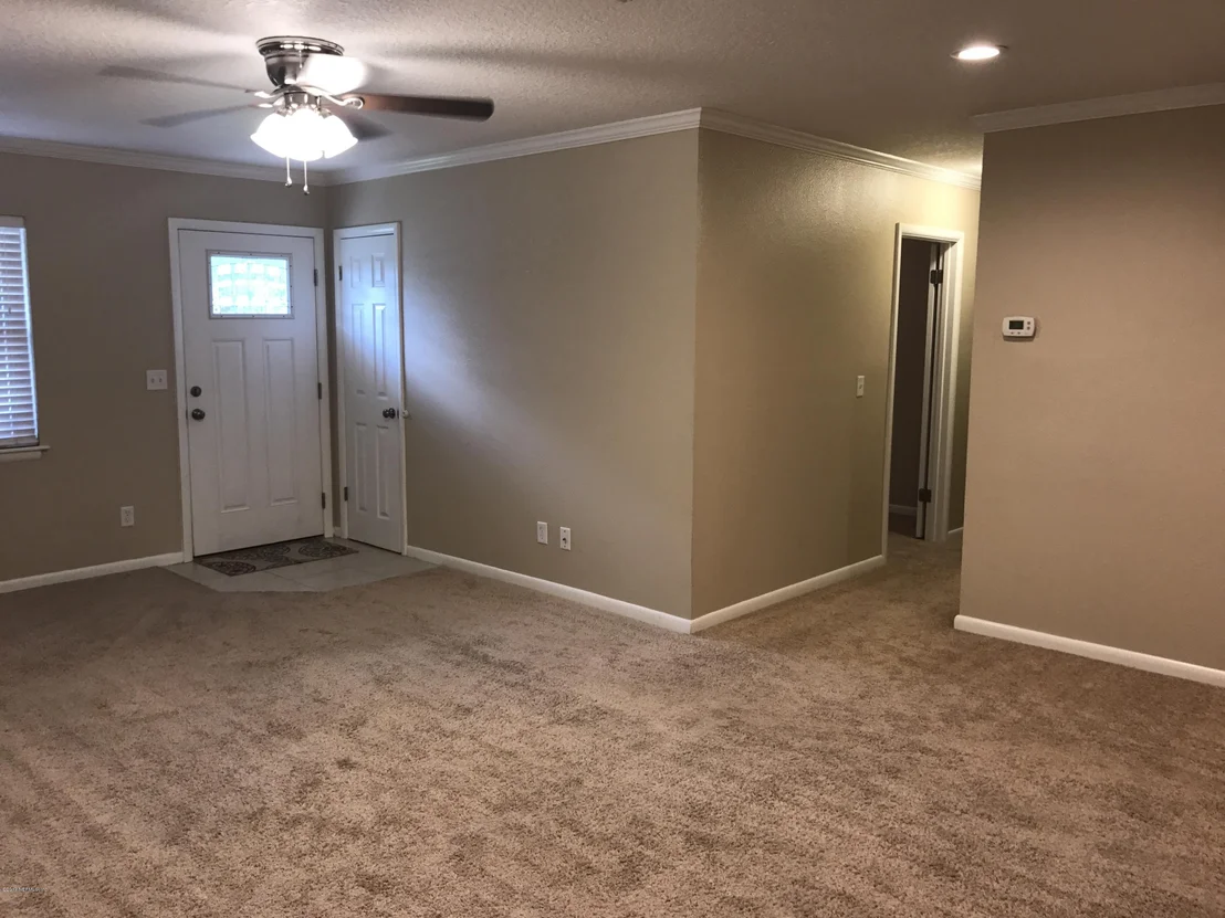 Photo of 4450 BEGBIE Drive