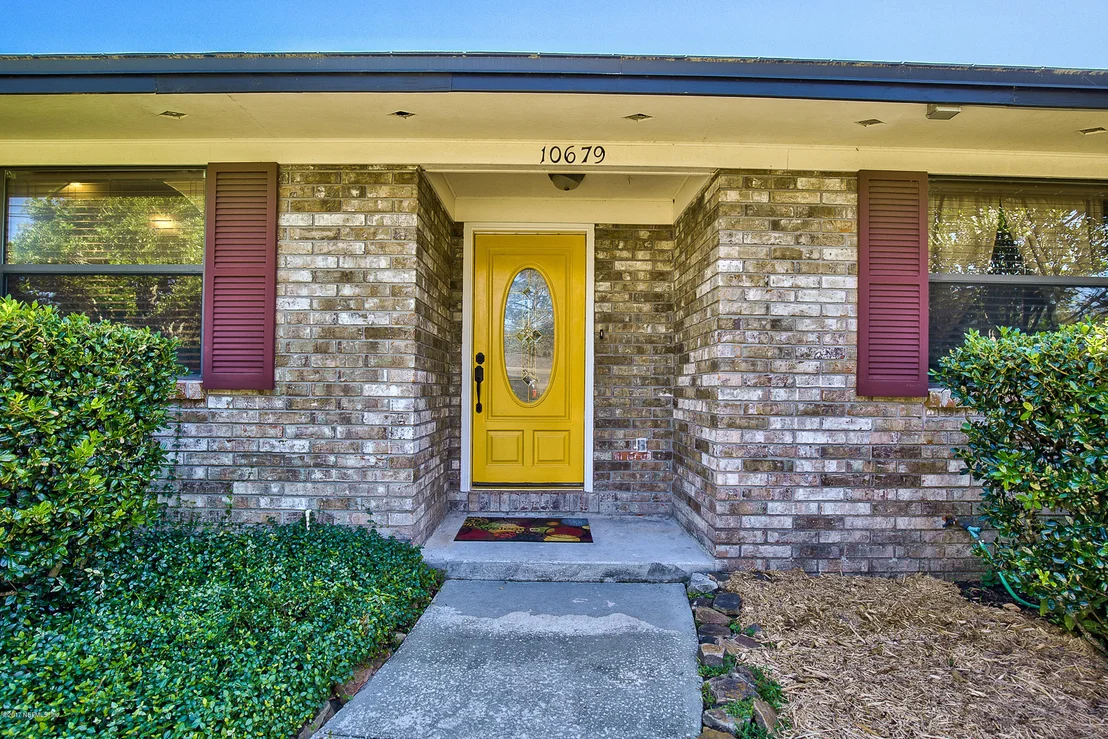 Photo of 10679 HAMPTON Road