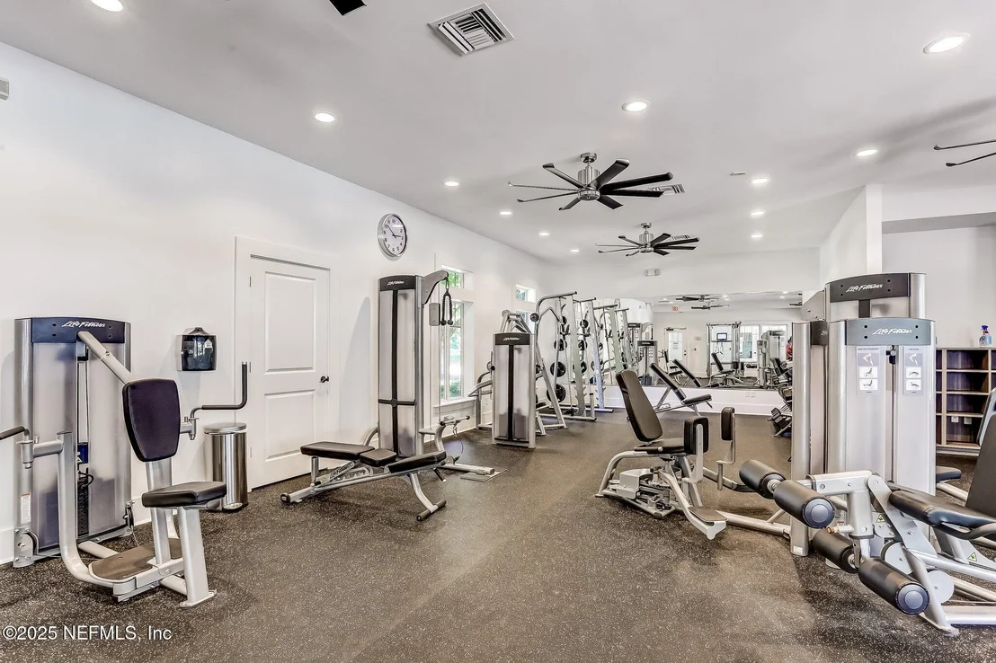Photo of 85558 FALL RIVER Parkway
