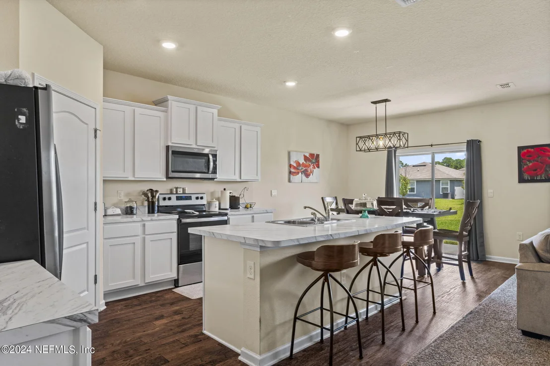 Photo of 70179 ROSEAPPLE Court