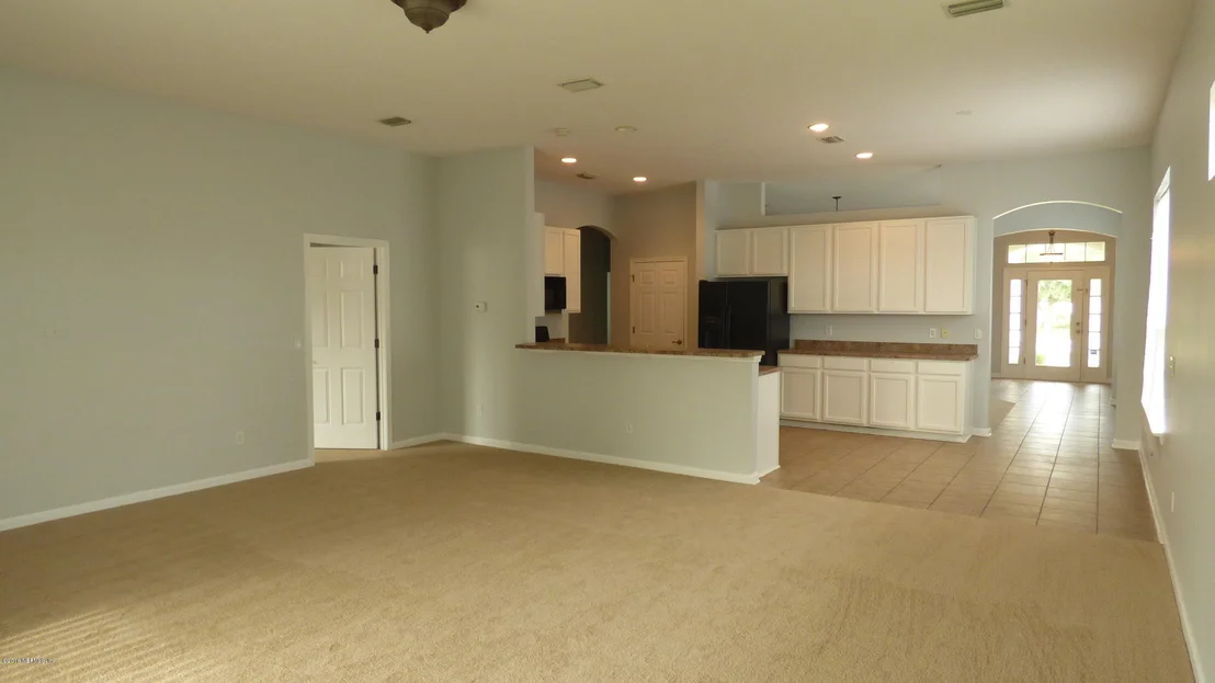 Photo of 13814 DEVAN LEE Drive E